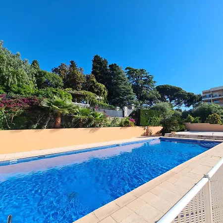 Studio Grande Terrasse A 5 Min De La Mer Nice Exterior photo